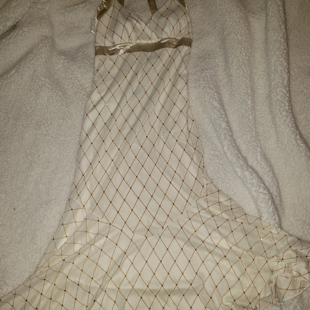 Off white/ Gold Junior's dress